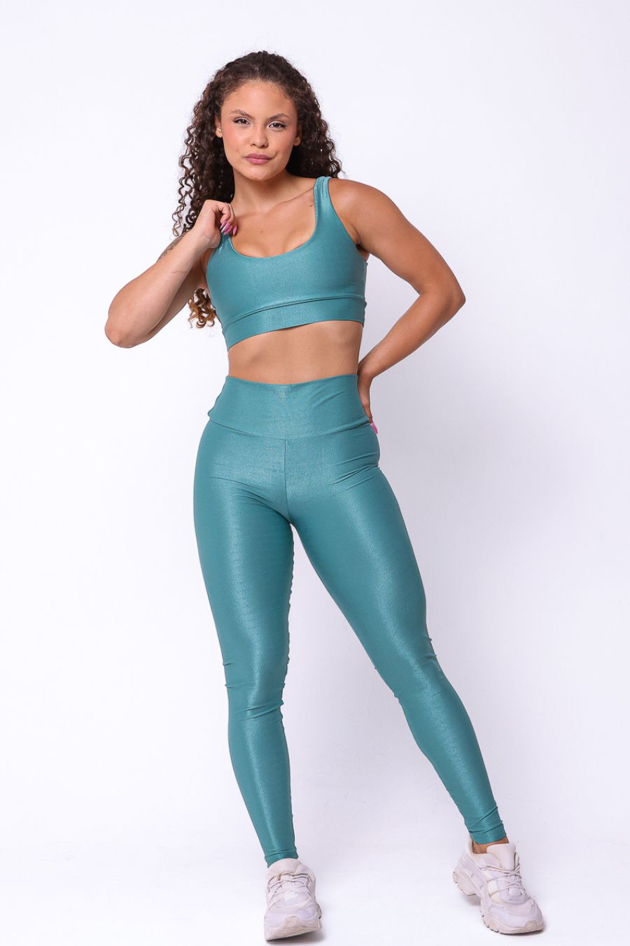 Conjunto Canelado de Compressão Verde Esmeralda