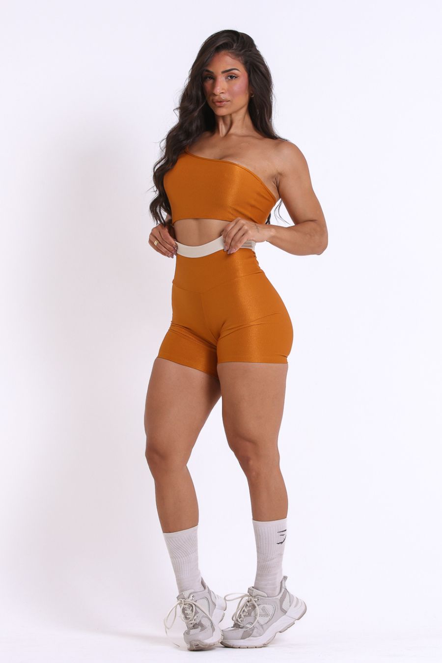 Conjunto Canelado de Compressão Manu Areia