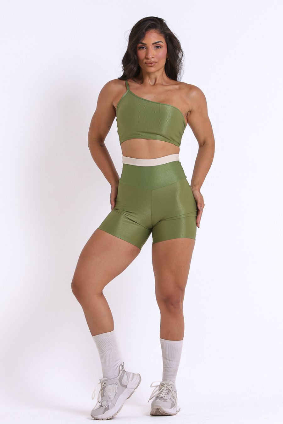 Conjunto Canelado de Compressão Manu Verde