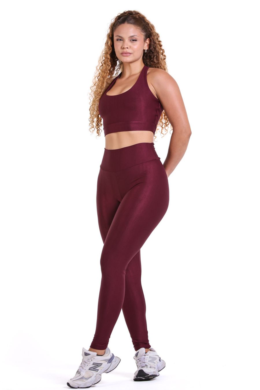 Conjunto Canelado de Compressão FRETE ÚNICA MARSALA