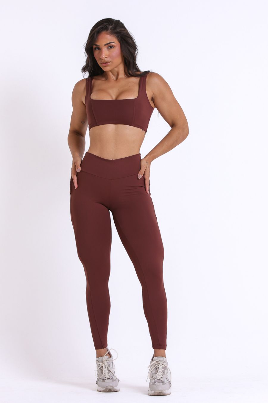 Conjunto Poliamida com Bolso Marrom